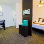 Ocean Reef Suites 